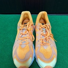 【最終値下げ】美品PUMA ランニングシューズ オレンジ26.5の画像