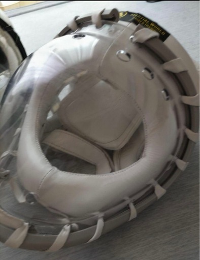 マーシャルワールド　プロテクター　ヘッドガード、ヘッドギア、空道、大道塾、空手、極真、防具、スーパーセーフ、フェイスガード、フェイスマスク、ポリカーボネート、透明フェイスガード、格闘技、武道、ボクシング、キックボクシング