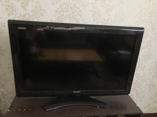 【受け渡し予定者様決定済み】液晶カラーテレビ SHARP AQUOS 32V型