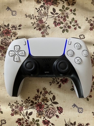 PS5 純正コントローラー