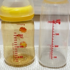 ピジョン哺乳瓶プラスチック2本☆乳首&哺乳瓶洗浄用ブラシセットの画像