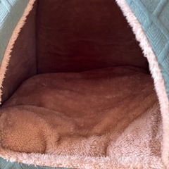 ネコの家 ぽんぽんベッド おへやの画像