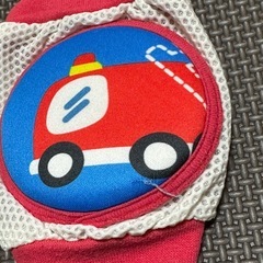 子供用膝当て膝パッド男の子☆消防車、ショベルカー☆メッシュの画像