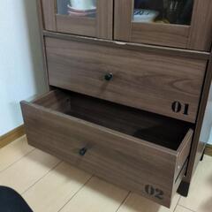 食器棚