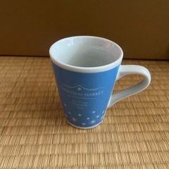 クリスマスデザインのマグカップの画像