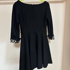 3/14まで‼️バーバリーBurberryワンピースの画像