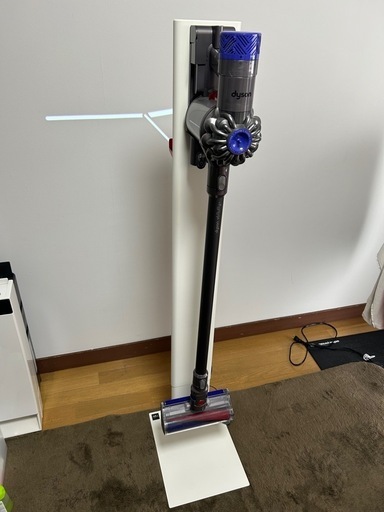 Dyson V6 fluffy+とスタンド