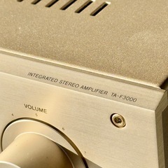90年代の名機❗️SONY インテグレーテッド・ステレオアンプ TA-F3000の画像