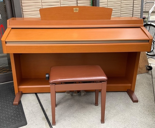 【RKGGK】特価！YAMAHA/電子ピアノ/CLP-230C/中古/2005年製/近隣は配達OK/引取歓迎
