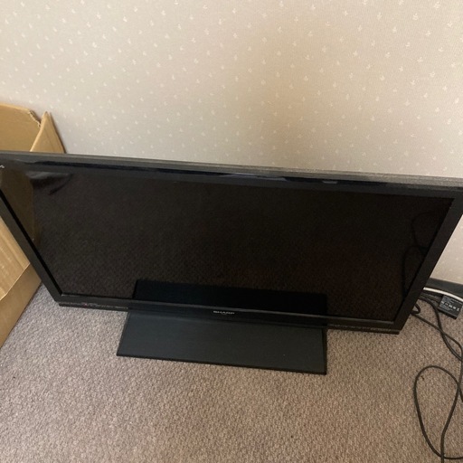テレビ　(sharp LC-32H9)