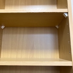 幅の狭いところに置ける本棚の画像