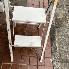 脚立　折り畳み　キャタツ