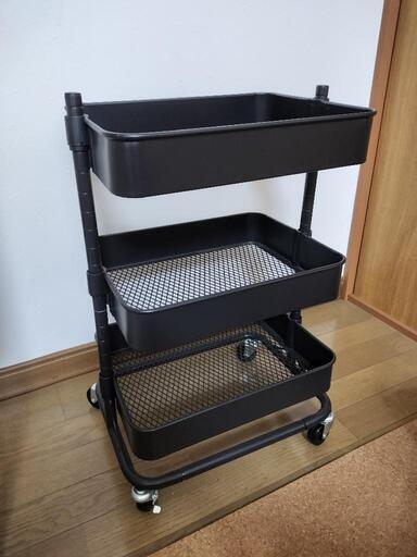 ニトリ 高さ調節ができるスチールワゴントロリ3小【黒】