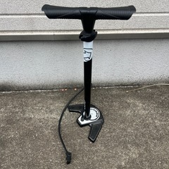 自転車　空気入れ　