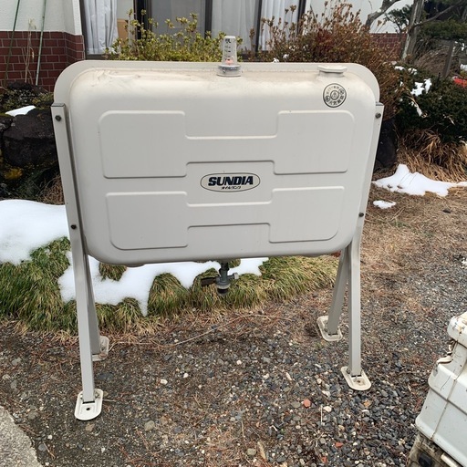 サンダイヤ　オイルタンク　198リットル用　中古品