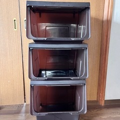 衣装ケースの画像