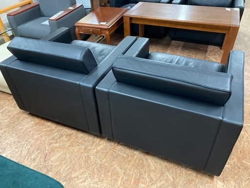1人掛けソファ 4脚セット ブラック 中古