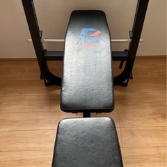 ベンチプレス　バーベルスタンド　ベンチ一体型