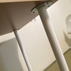 IKEA  テーブルの画像