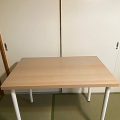 IKEA  テーブルの画像