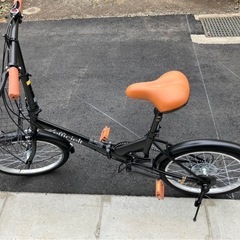 折りたたみ自転車の画像