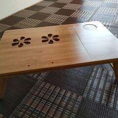 ノートパソコン用　折りたたみローテーブル【中古】の画像