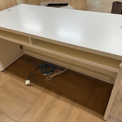 カウンターテーブルの画像
