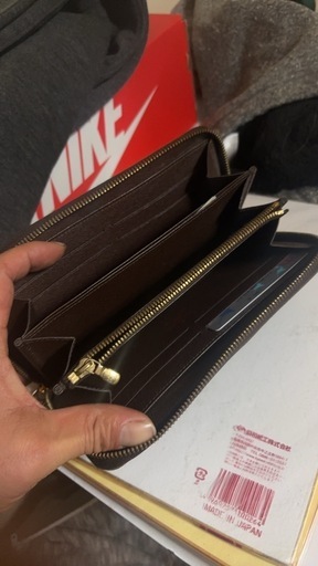 ルイビィトン長財布