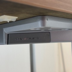 Okamuraデスク 横120×奥行き70×高さ72  キャスター付き　の画像