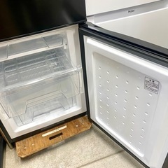 仙台市内トラック荷台渡し無料！ 学生 一人暮らし 2023アイリスオーヤマ 一人暮らし 中古 家電　 冷蔵庫 142L ブラック の画像