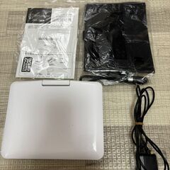【値下げ】ポータブルDVDプレーヤーの画像