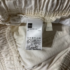 GU メンズパンツ　白色　Lサイズの画像