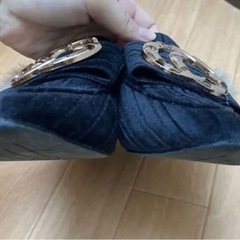 ファーサンダルの画像