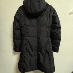ユニクロ ダウンコートの画像