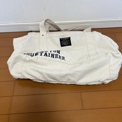 オシャレなトートバックの画像