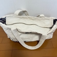 オシャレなトートバックの画像