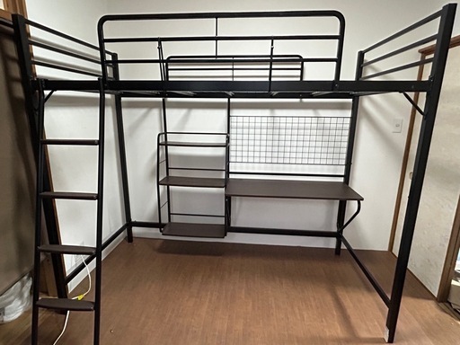 ニトリ　ロフトベッド　デスク付き