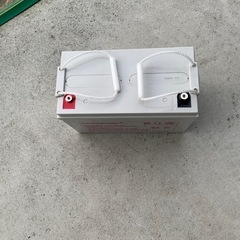 ディープサイクルバッテリー100Ahの画像