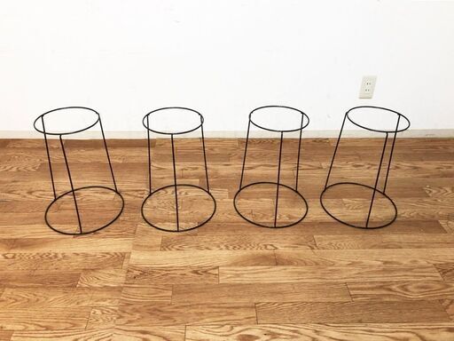 プランタースタンド4個セット高さ40cm 　植木鉢スタンド　園芸シンプルデザイン　ハンマートンボールプランター　展示品・アウトレット