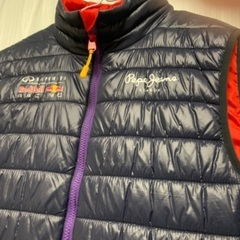 ⭐️ Red Bull インフィニティ ダウンベスト【美品】お値引き中の画像
