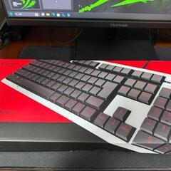 PC本体＋新品ゲーミングキーボード＆マウスセットの画像