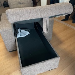 1人用ソファー(取り引き者決定)の画像