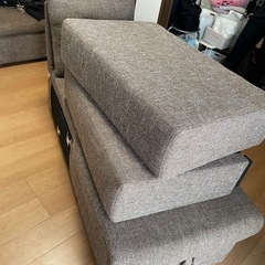 1人用ソファー(取り引き者決定)の画像