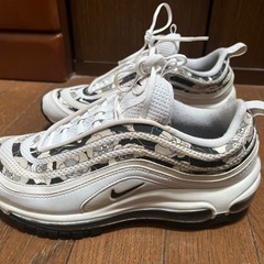 NIKE 24.5cm 独特レディース靴