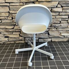 IKEA 子ども用デスクチェア LOBERGET イケア ローベルゲット 25C 北3の画像