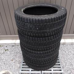 ピレリ　アイスアシンメトリコ　235/50R18