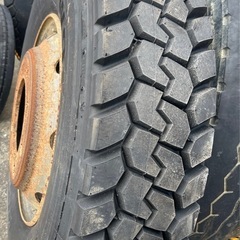 ダンプトラック　新品1本