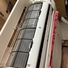 DAIKIN  ダイキン　ルームエアコン　AJT25YNS-W   2021年製  8畳前後の画像