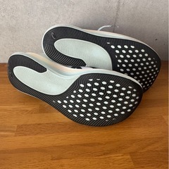 ランニングシューズ アシックスS4+ YOGIRIの画像