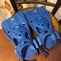 子供用ライフジャケット　シュノーケルの画像